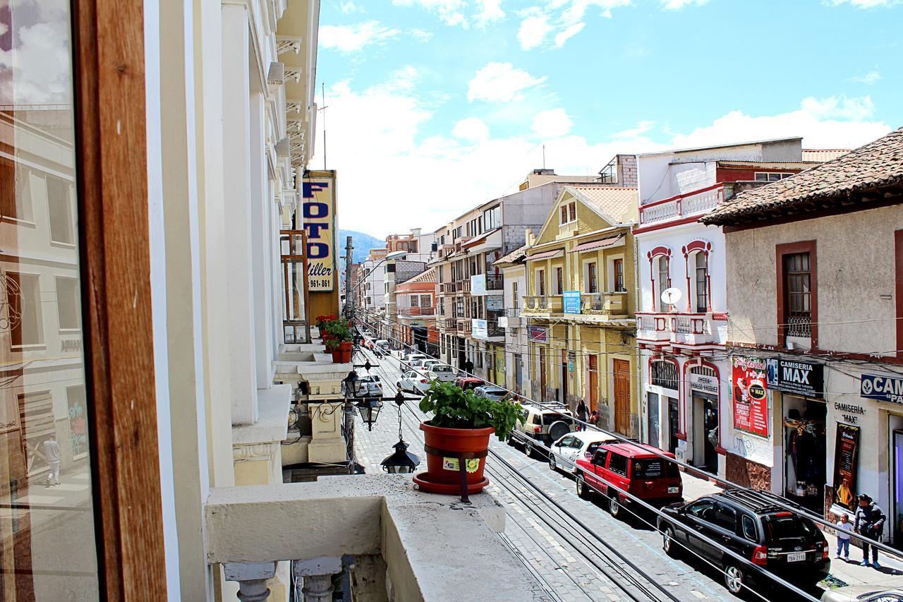 Rio Hotel Riobamba Exterior photo